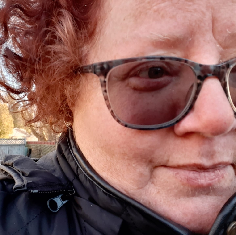 Meet your Posher, Sharon